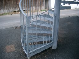 Spindeltreppe aussen-016